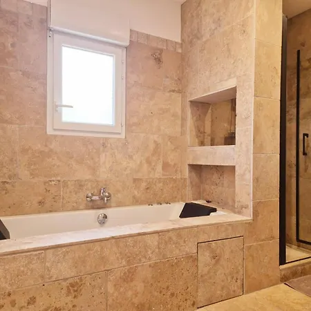 Prázdninový dům D Hotes, Calme Et Nature *