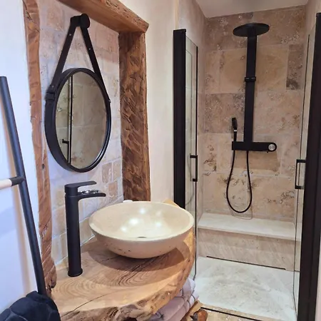 Prázdninový dům D Hotes, Calme Et Nature *