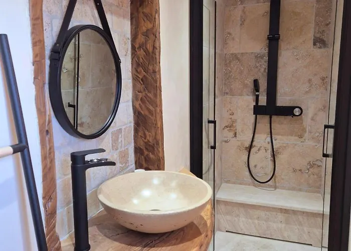 Prázdninový dům D Hotes, Calme Et Nature *